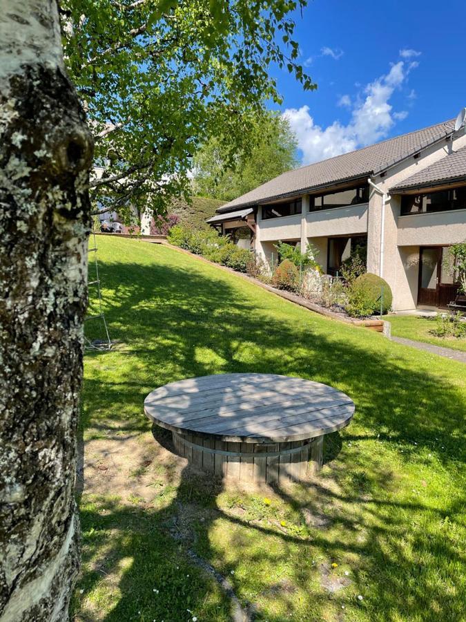Hotel Val Du Rio Le Chambon-sur-Lignon Exterior foto